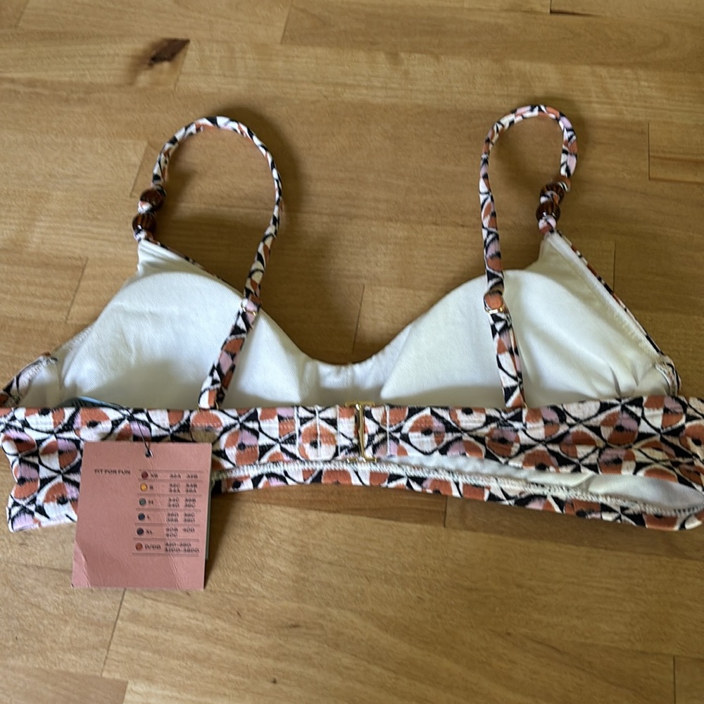 Patterned Bikini Set - Picture 9 of 9